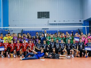 В Уфе завершился третий сезон турнира «Школьная волейбольная лига» 