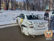 В Уфе машина скорой помощи столкнулась с автомобилем, пострадала пожилая женщина