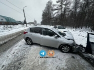 В Уфе женщина получила переломы после лобовой аварии